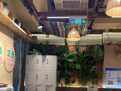 -云阿蛮云南生烫牛肉米线(奉贤路店)