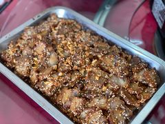 -香猪美食(洛香店)