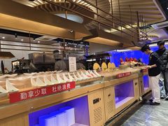 -深海聚汇·牛榴宴·自助料理(江宁万达店)