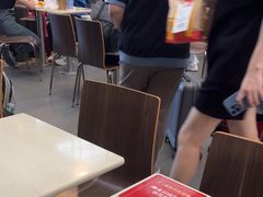 -麦当劳(深圳北站高铁店)