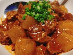 牛腩萝卜煲-马仕玖煲·融合菜·酥不腻烤鸭(人大店)