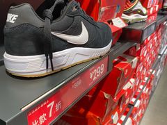 -NIKE上海青浦优选体验店