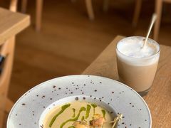 青口贝茴香浓汤-BOR Eatery(安福路店)