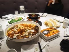 -峨嵋小镇·川菜(勒泰中心店)