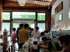 靠窗位-笑来喜馄饨小笼工坊店(湖滨街店)