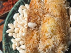 -包整·丝娃娃(一览甲秀楼风景店)