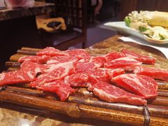 -猪啊牛呀羊啊铜盘烤肉(正大广场店)