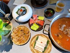-罗勒家·养生火锅· Bistro(大望路店)