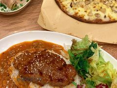 -玛格萝妮比萨屋(四平店)