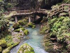 -龙水峡地缝景区