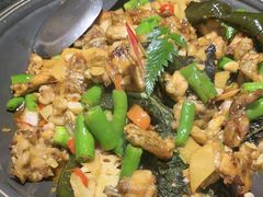 臻品牛蛙锅-臻湘·精致湖南菜·零预制