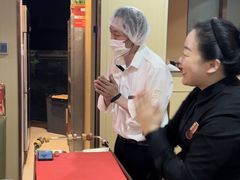-海底捞火锅(杭州滨江九宜城店)