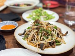 -肆海小川菜酒馆Wine Bistro (青年路店)