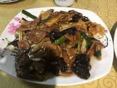 -春水锅贴·传统鲁菜(大明湖店)