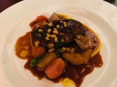 -db Bistro & Oyster Bar by Daniel Boulud(滨海湾金沙店)