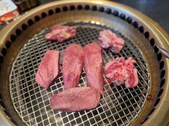 -铭牛烧肉·和牛海鲜自助(高新月牙湖店)