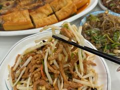 -丹水桥地锅鱼·翘嘴鲌·地方特色全鱼宴(丹江口大坝店)
