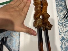 戈壁滩红柳烤肉-巴扎美食·新疆菜·西域歌舞表演餐厅(新疆大厦店)