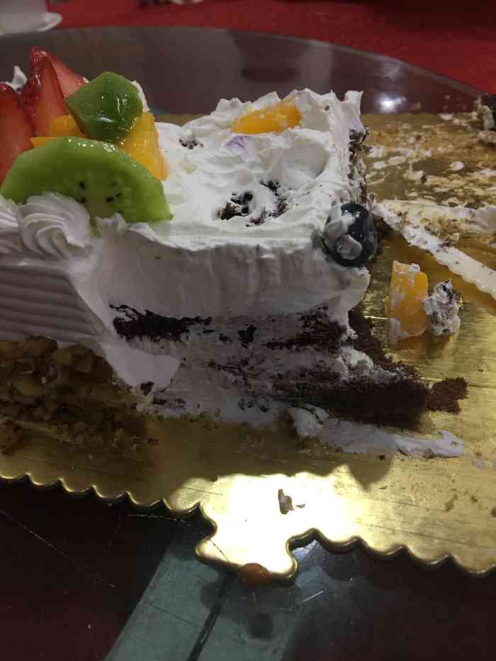 康欣烘焙连锁(岭南店)-"康欣蛋糕服务员态度好,蛋糕类没有其它连锁.