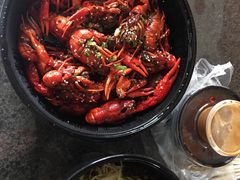 -巴厘龙虾·榜首油焖大虾(音乐学院·沿江酒馆店)