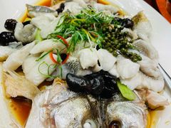 -胡记饭店(保工街店)