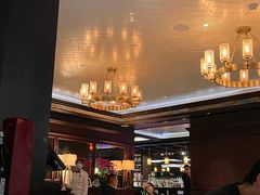 -Wolfgang’s Steakhouse 沃夫冈牛排馆(上海白玉兰广场店)