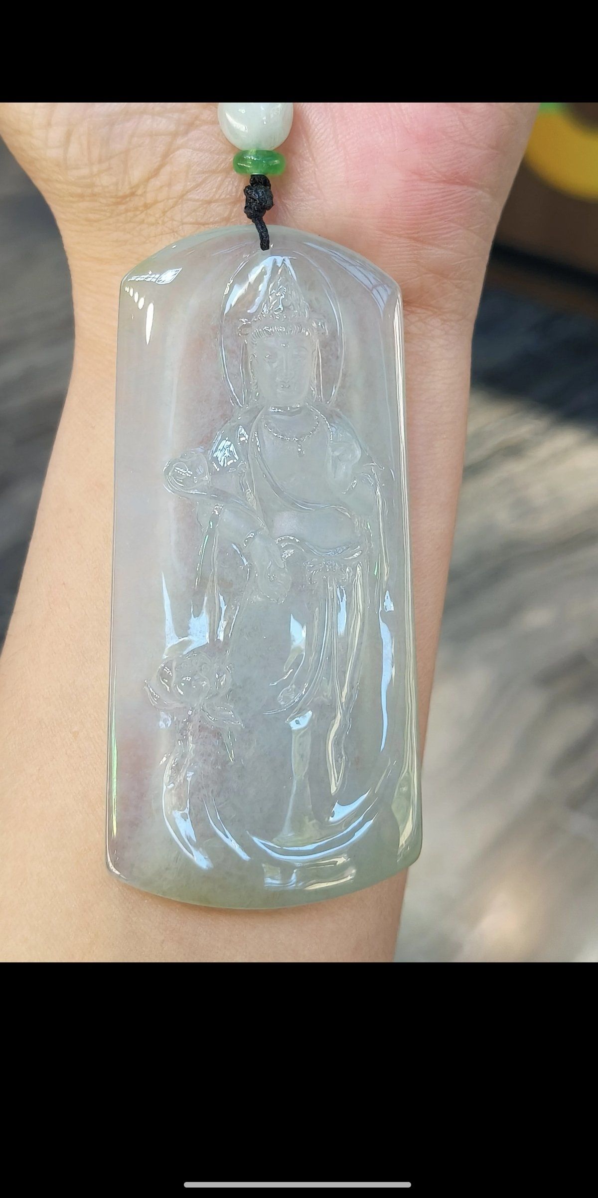 翡翠观音挂件 雕工立体胶感通透
#回