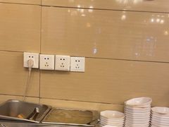 -山城年华老火锅(玉林店)