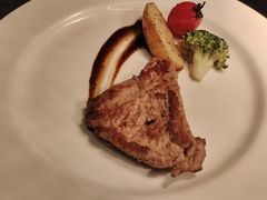 -亚龙湾希尔顿自助餐厅·海鲜·烧烤·沙滩BBQ·现场乐队
