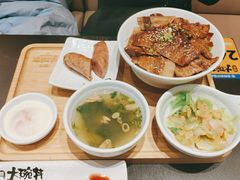 -熊吞·大碗丼烧肉饭(西市场嘉华店)