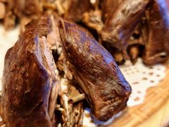 黄泥烧鸽子-燕郊烧鸽子(酷车小镇店)