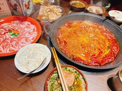 -萍姐火锅·公路夜市(武汉首店)