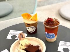 -HUGS coffee(东区店)