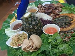 -沐毫傣泐云南菜孔雀宴•手抓饭傣味烧烤(曼听公园店)