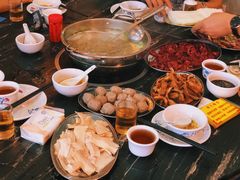 -牛一煲美食(江高店)