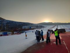 -玉龙湾滑雪场