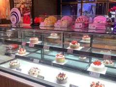 面包甜点陈列柜-巴黎贝甜(龙之梦购物中心虹口店)