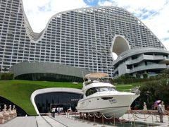 -覃记海鲜美食餐厅