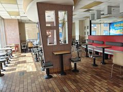 -麦当劳(烟台海港路店)