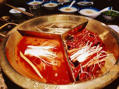 -叁口煮市井老火锅(春熙路店)