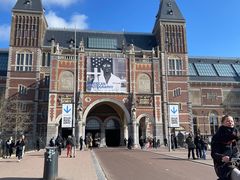 -De Bijenkorf百货公司