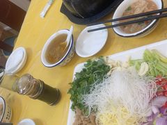 -官塘陈记鱼生·潮汕砂锅粥·牛肉火锅(潮枫路总店)