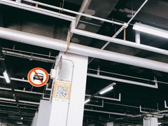 -东方体育中心·停车场