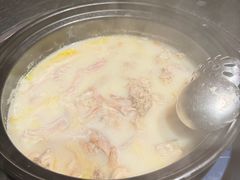 -大匠工房古船木艺术餐厅·猪肚鸡专门店(长白仙岛店)