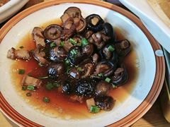-头上红煨盐鸡·非遗院子餐厅