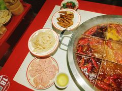 -厂花素芬九宫格火锅(红光店)