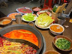 -萍姐火锅·公路夜市(武汉首店)