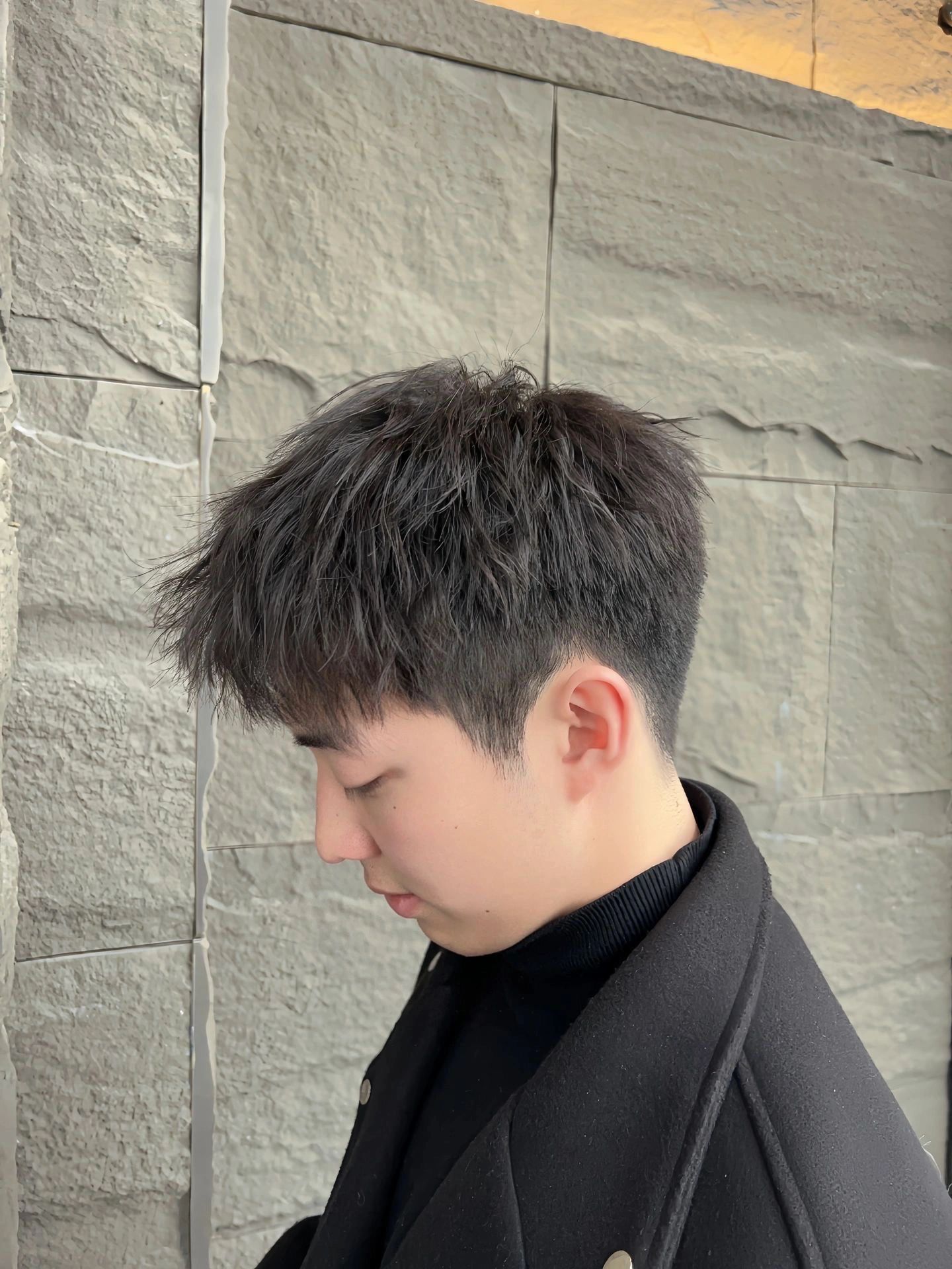 男生短发发型纹理前刺