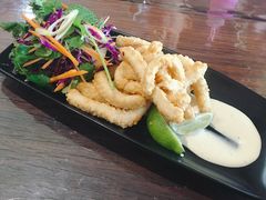 -12 Rocks Beach Bar Cafe