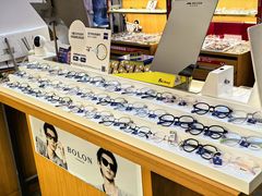 -优医视平价眼镜蔡司依视路折扣工厂店(十里堡店)